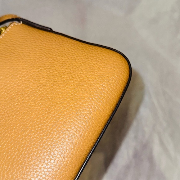 Tory Burch Camel Tory Burch McGraw Wedge Shoulder Bag - Picture 13 of 16